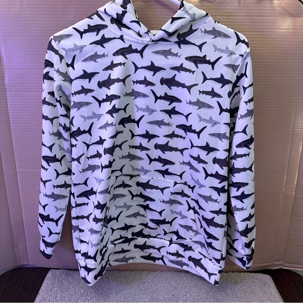 NEW Shark Pattern Lightweight Hoodie Great for Boys‎ and Girls Size XLarge
